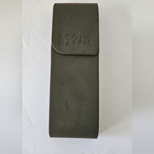Scott Harris eyeglass‎ case